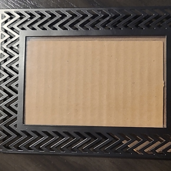Black Chevron Frame - Picture 4 of 4